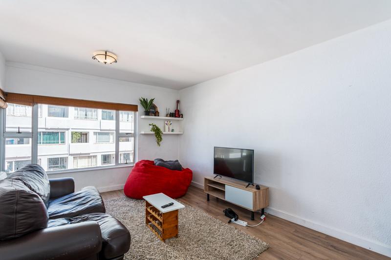 2 Bedroom Property for Sale in Gardens Western Cape